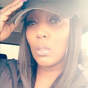 Meet your Posher, Quita